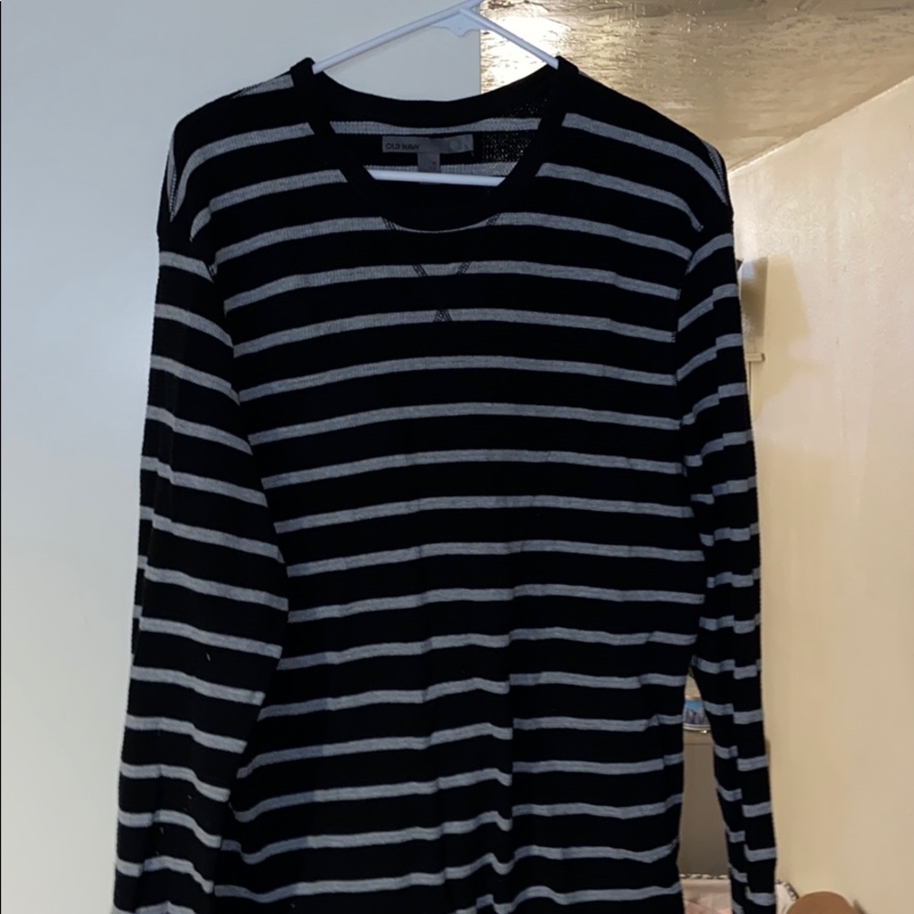 Old Navy Long Sleeved Shirt